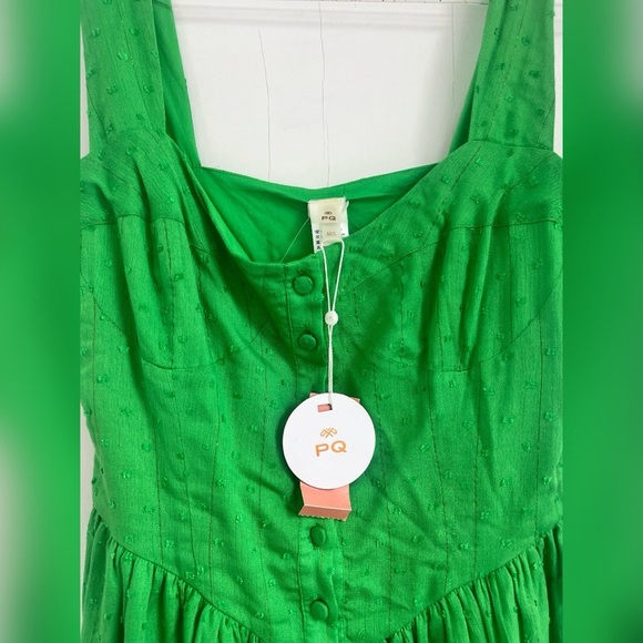 PQ Swim Everly Green Romper NEW With Tag
Size M/L - Picture 6 of 8